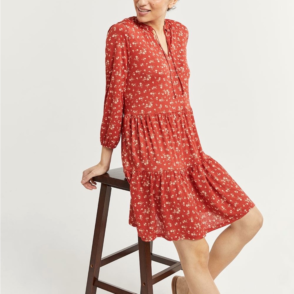 Reitmans Floral Print Tiered Dress with Split Neck
